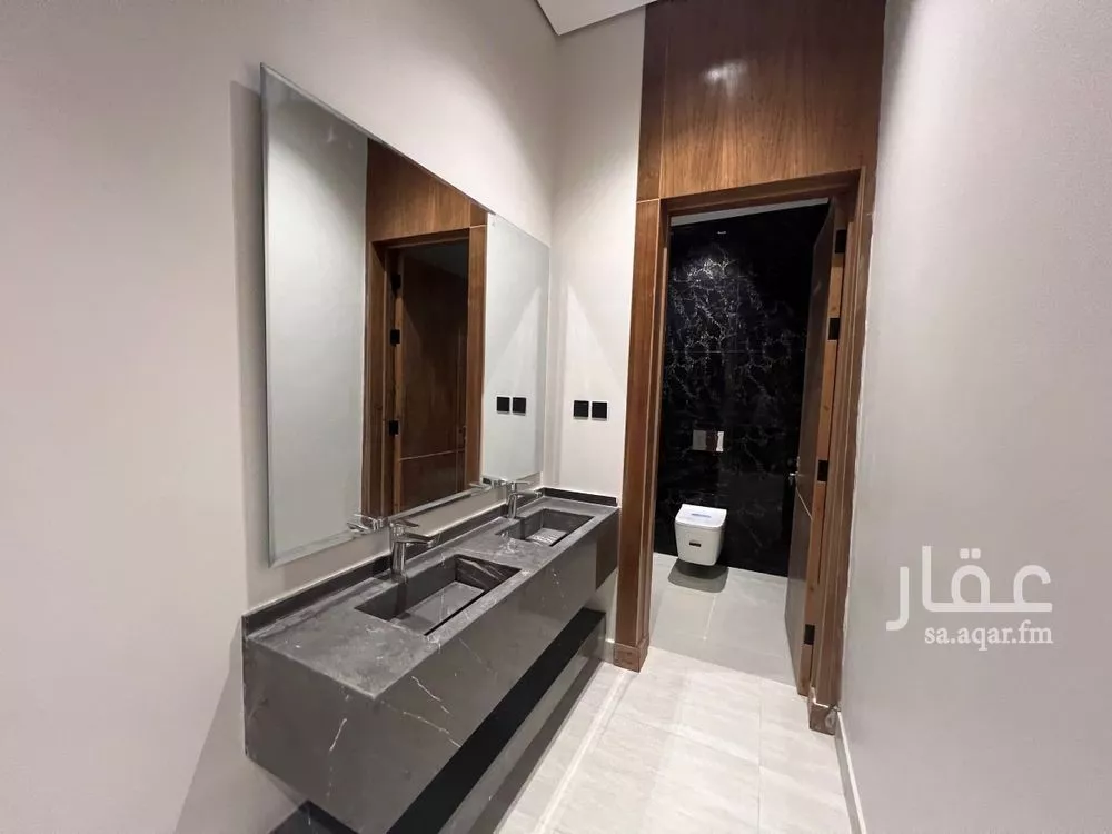 5 bedroom villa in Al Rimal 4