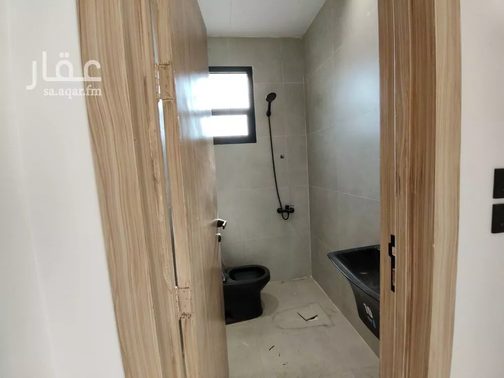 6 bedroom duplex in Tuwaiq 12