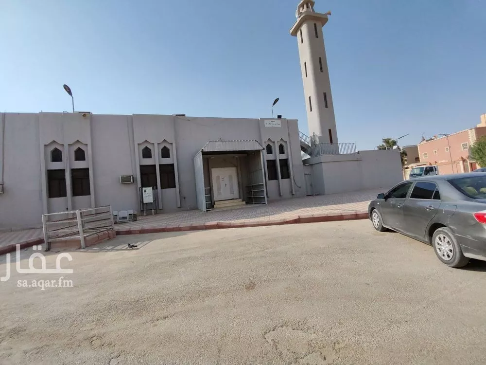 6 bedroom duplex in Tuwaiq 3