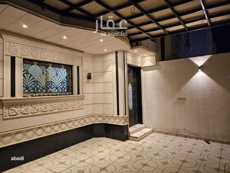 4 bedroom villa in Dhahrat Namar, Riyadh 11