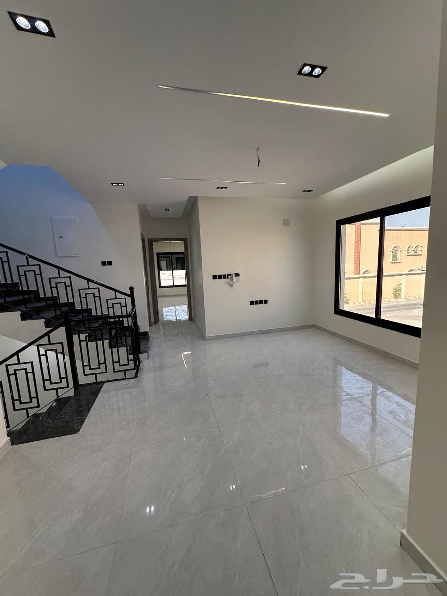 4 bedroom villa in Al Manar, Eastern Province 18