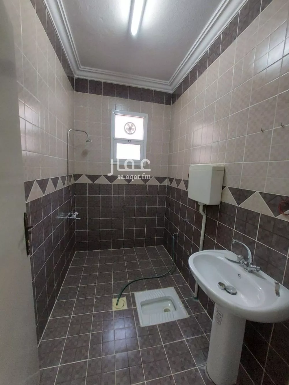 5 bedroom villa in Dhahrat Laban 11