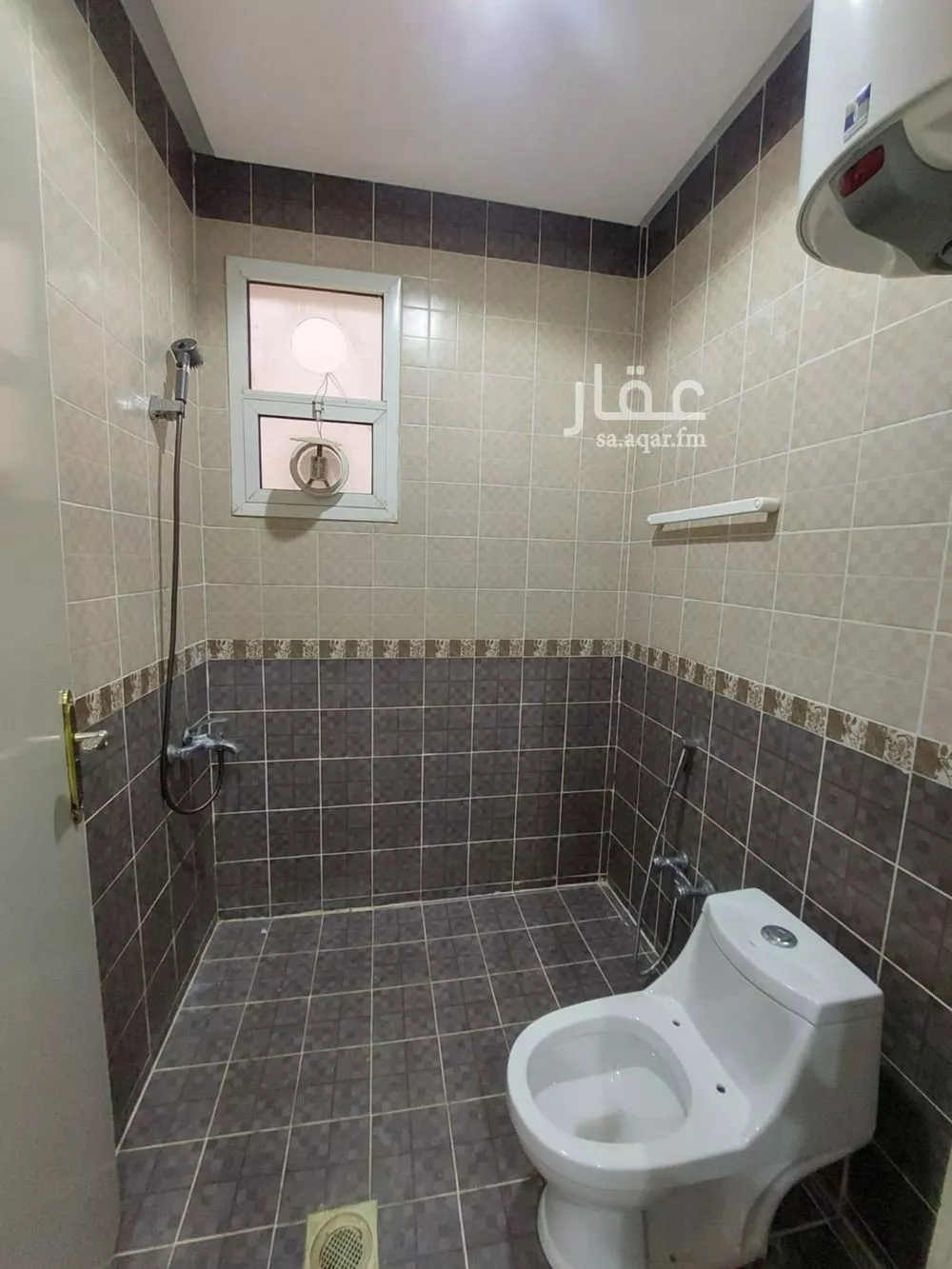 5 bedroom villa in Dhahrat Laban 14