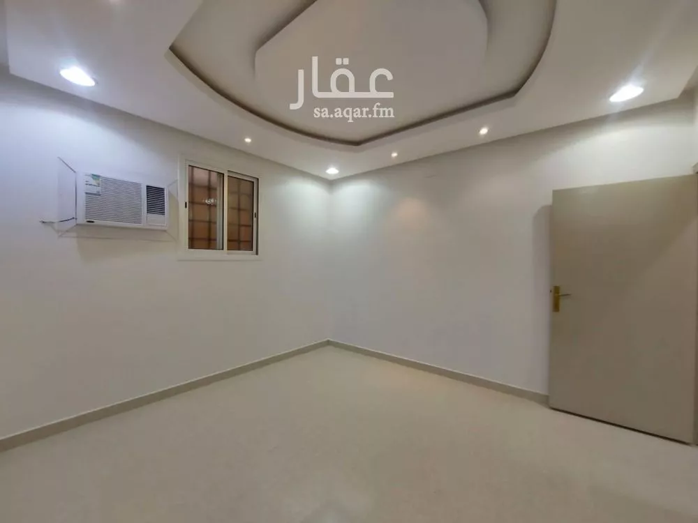 5 bedroom villa in Dhahrat Laban 18