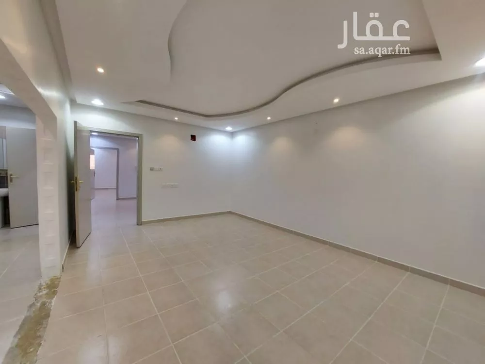 5 bedroom villa in Dhahrat Laban 5