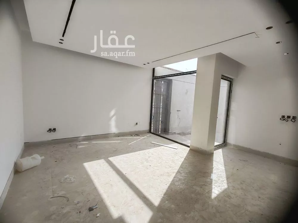 5 bedroom villa in Al Aridh 14