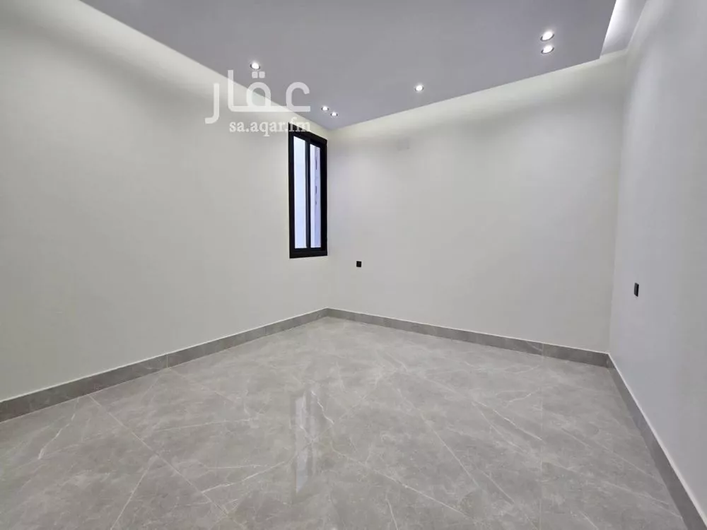 6 bedroom villa in Ash Sharq 5