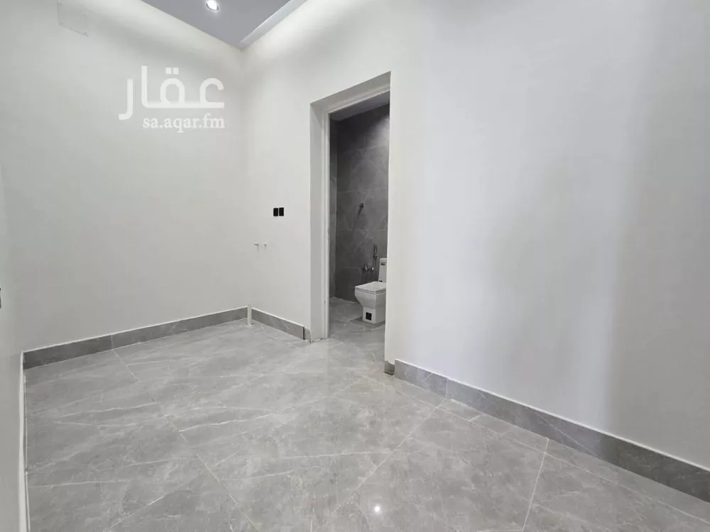 6 bedroom villa in Ash Sharq 2