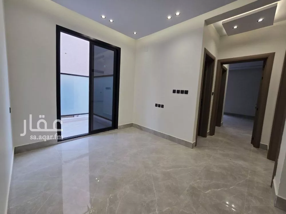 6 bedroom villa in Ash Sharq 15