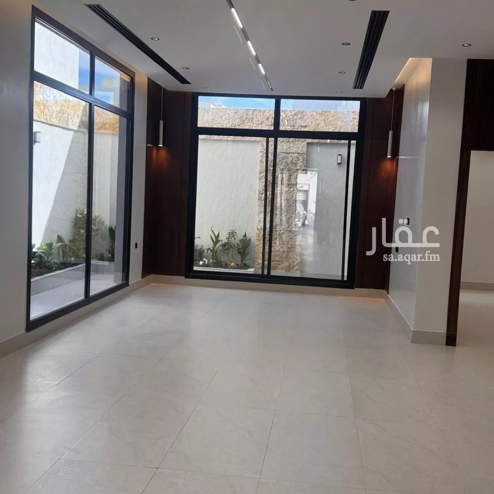 5 bedroom villa in Al Narjis 11