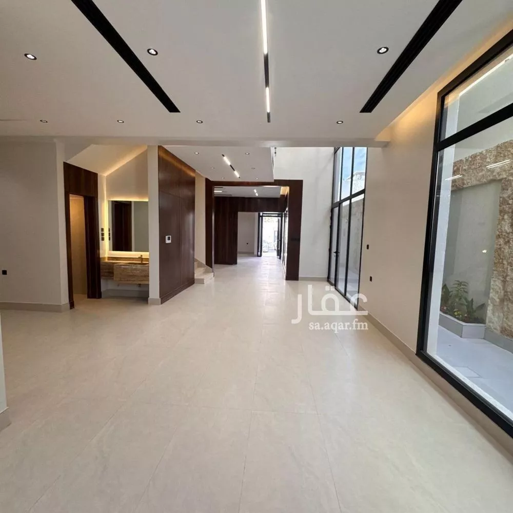 5 bedroom villa in Al Narjis 14