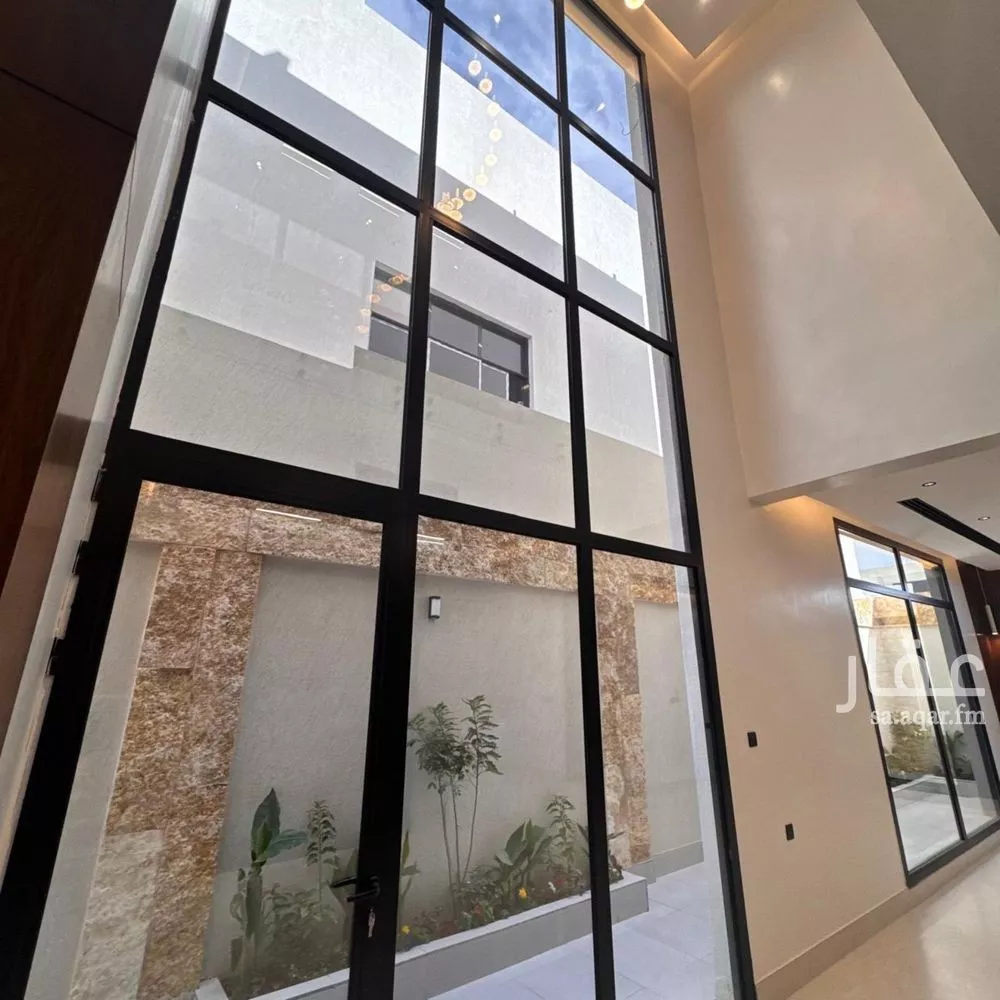 5 bedroom villa in Al Narjis 3