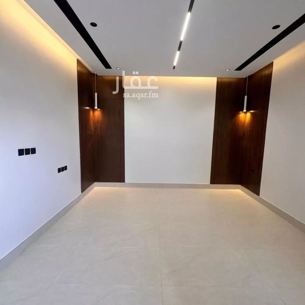 5 bedroom villa in Al Narjis 7