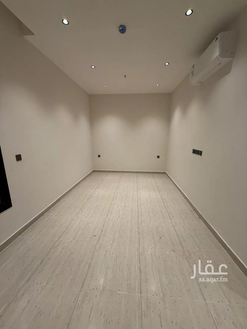 شقة 3 غرف في عرقة 9
