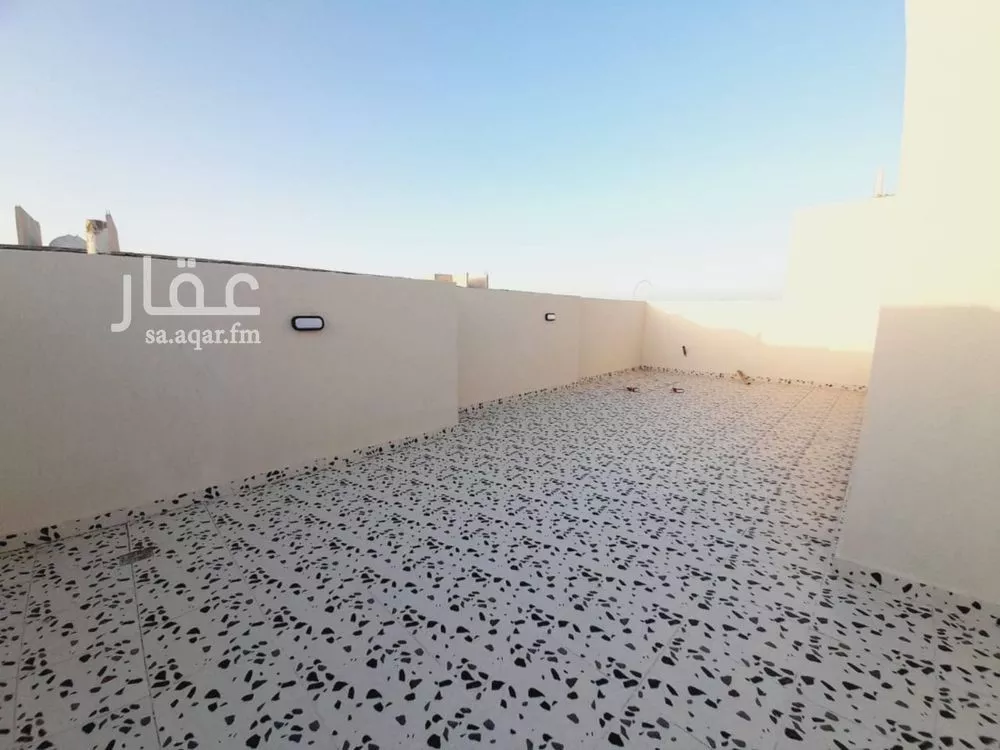فيلا 5 غرف في ظهرة لبن 22