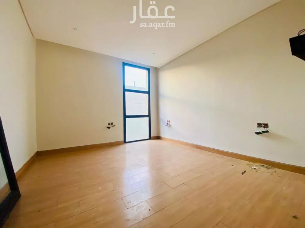 5 bedroom villa in Al Mahdiyyah 6