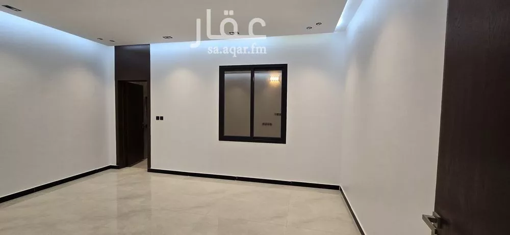 فيلا 5 غرف في الرمال 12