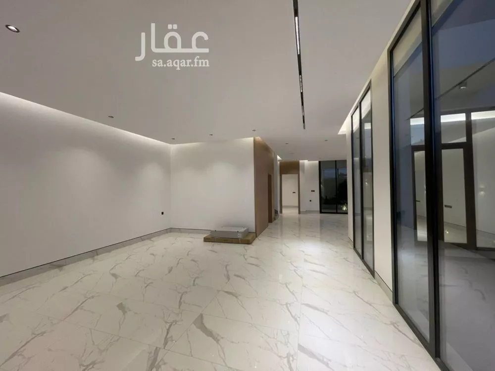 4 bedroom villa in Al Narjis 11