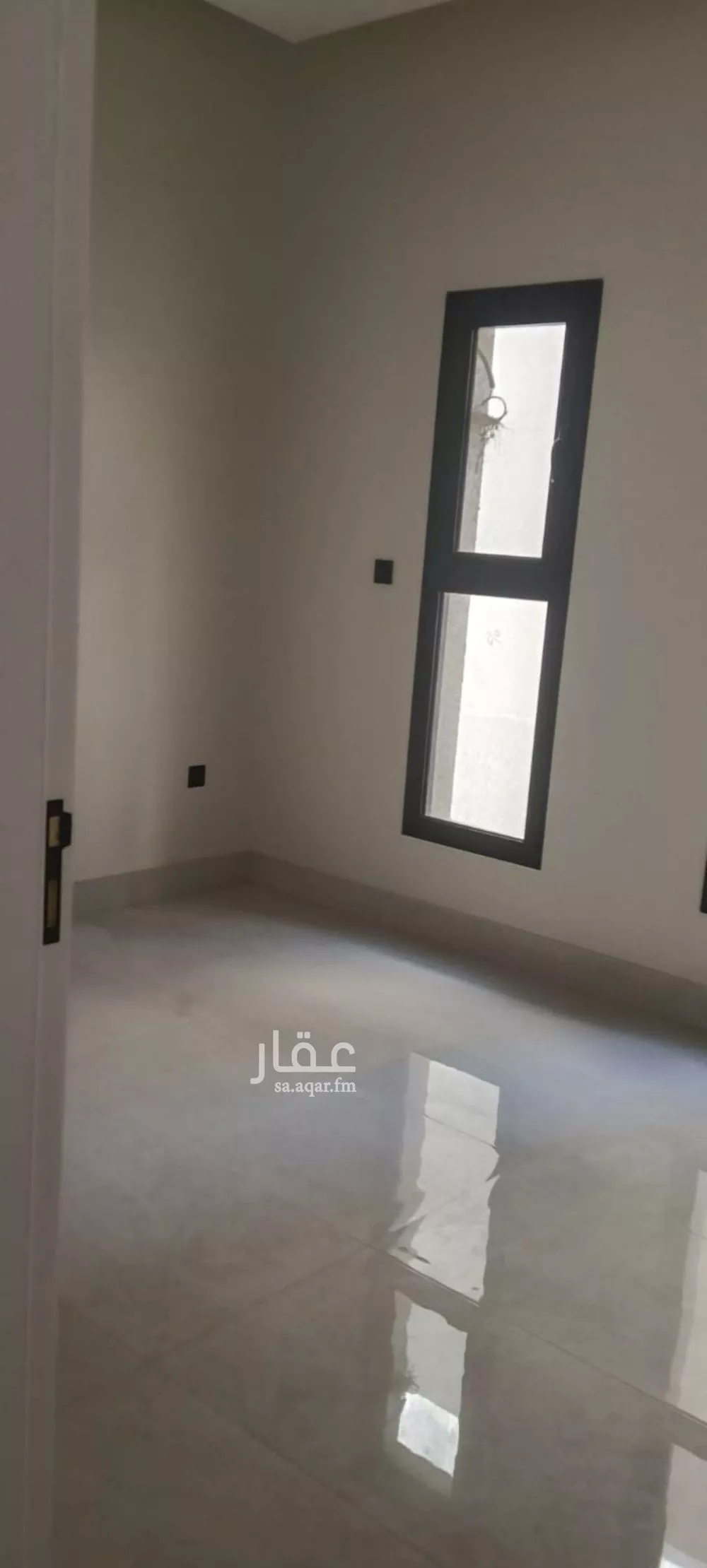 فيلا 4 غرف في العارض 15