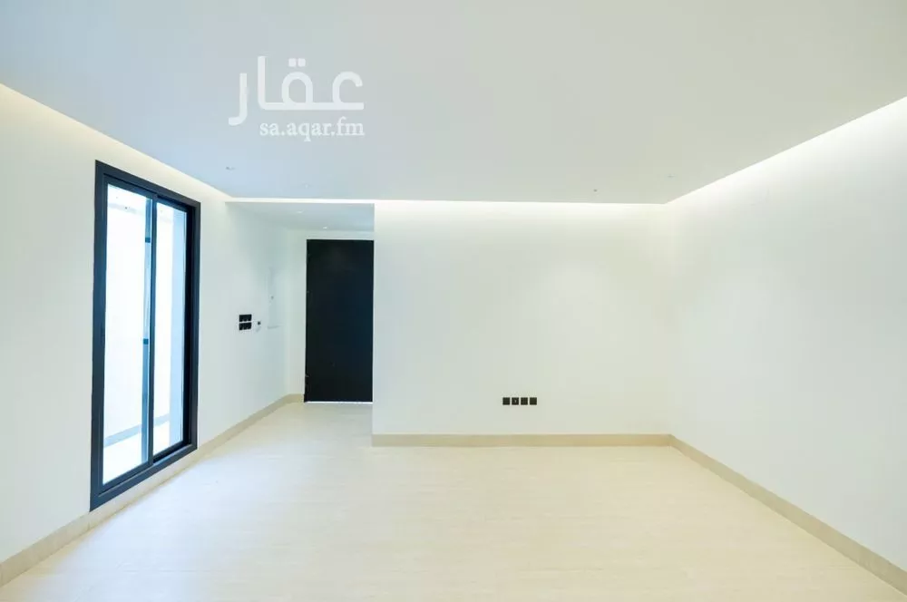 4 bedroom floor in Al Malqa 20