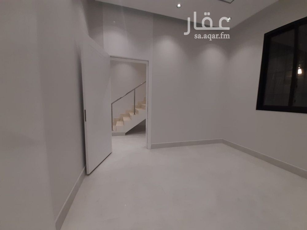 4 bedroom villa in Al Uraija Al Gharbi, Riyadh 13