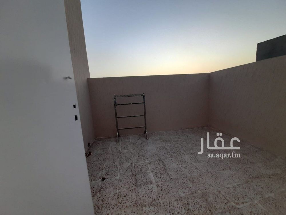 4 bedroom villa in Al Uraija Al Gharbi, Riyadh 10