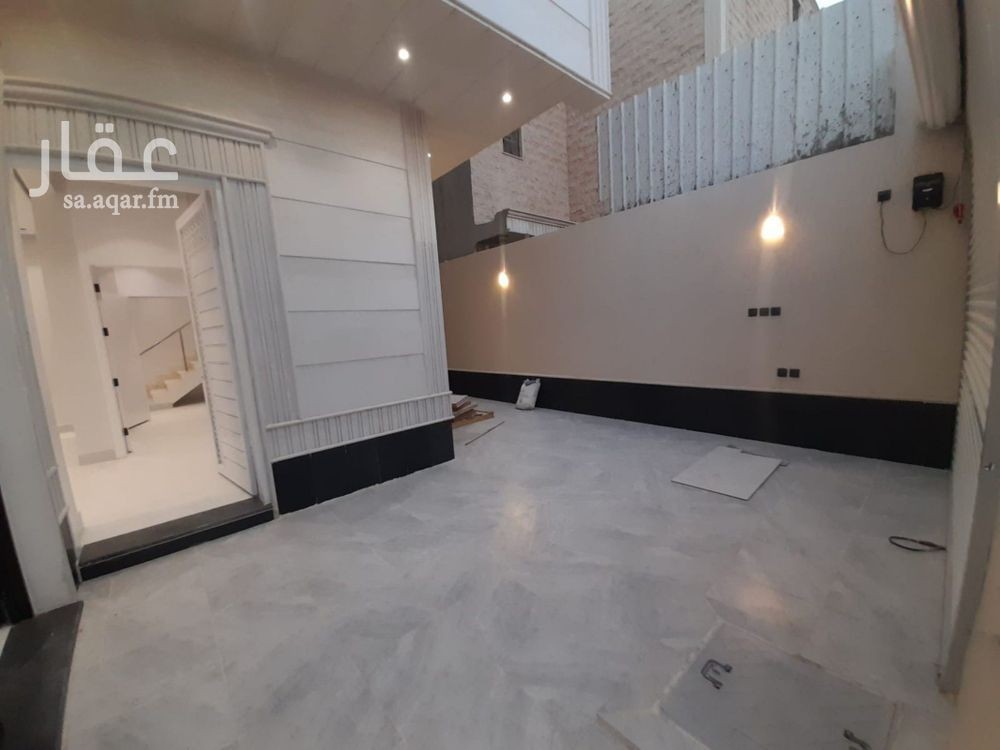 4 bedroom villa in Al Uraija Al Gharbi, Riyadh 8