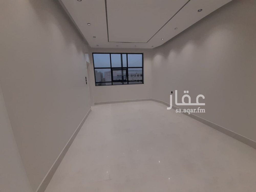4 bedroom villa in Al Uraija Al Gharbi, Riyadh 14