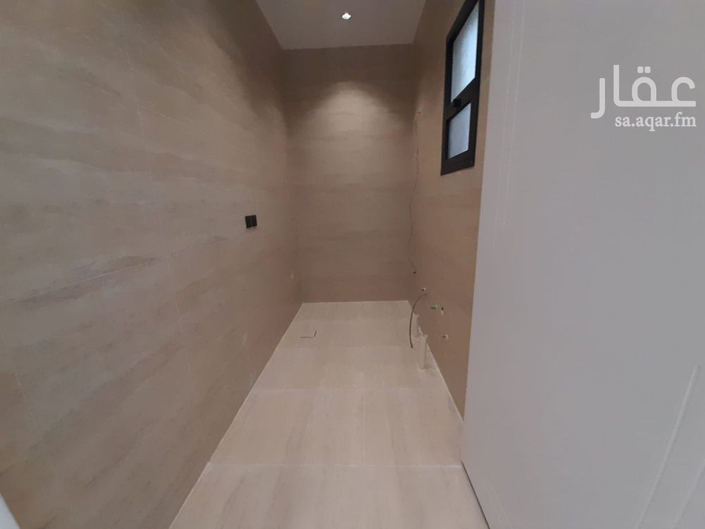 4 bedroom villa in Al Uraija Al Gharbi, Riyadh 12