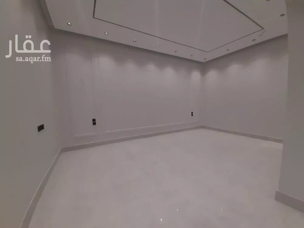 6 bedroom villa in Al Uraija Al Gharbiyah 11