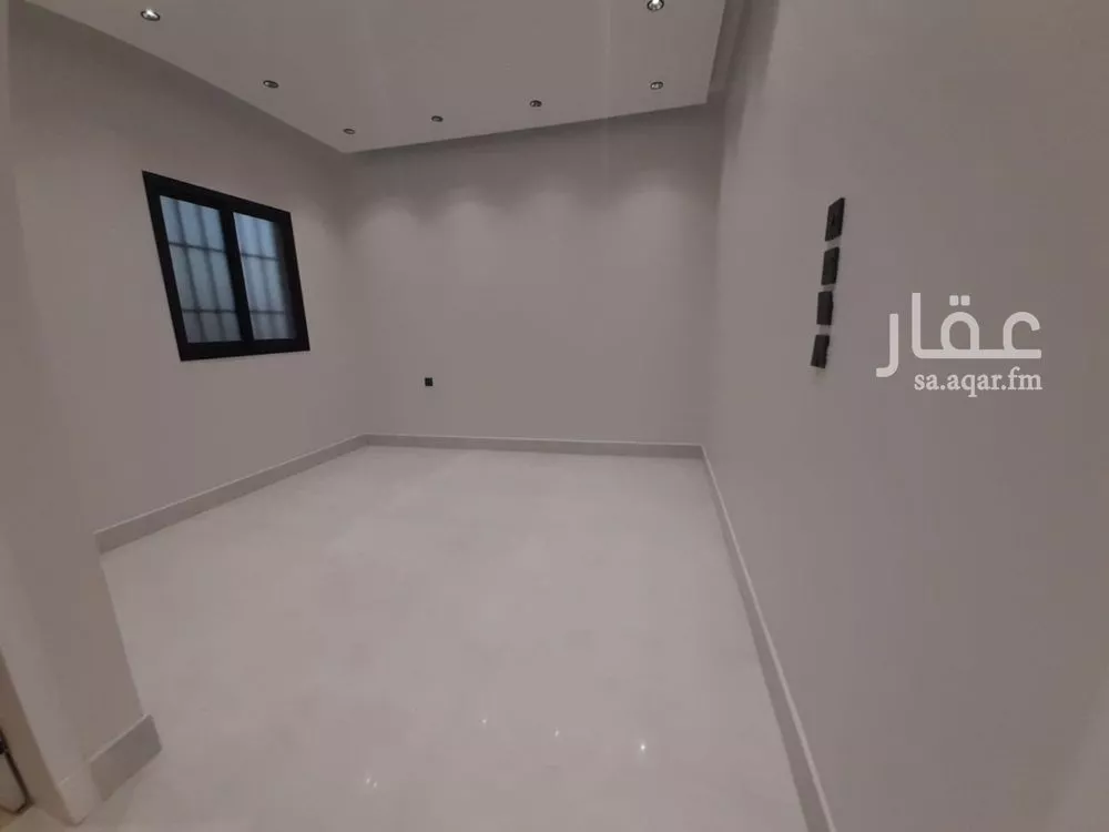 6 bedroom villa in Al Uraija Al Gharbiyah 17