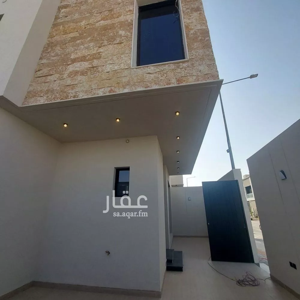 4 bedroom villa in Al Narjis 2