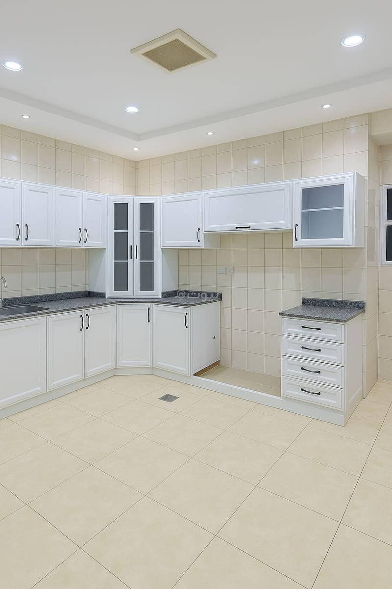 3 bedroom villa in Hittin, Riyadh 4