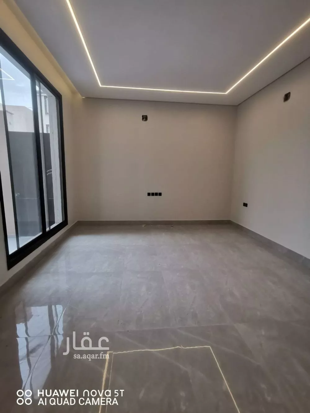 فيلا 3 غرف في الشرق 5