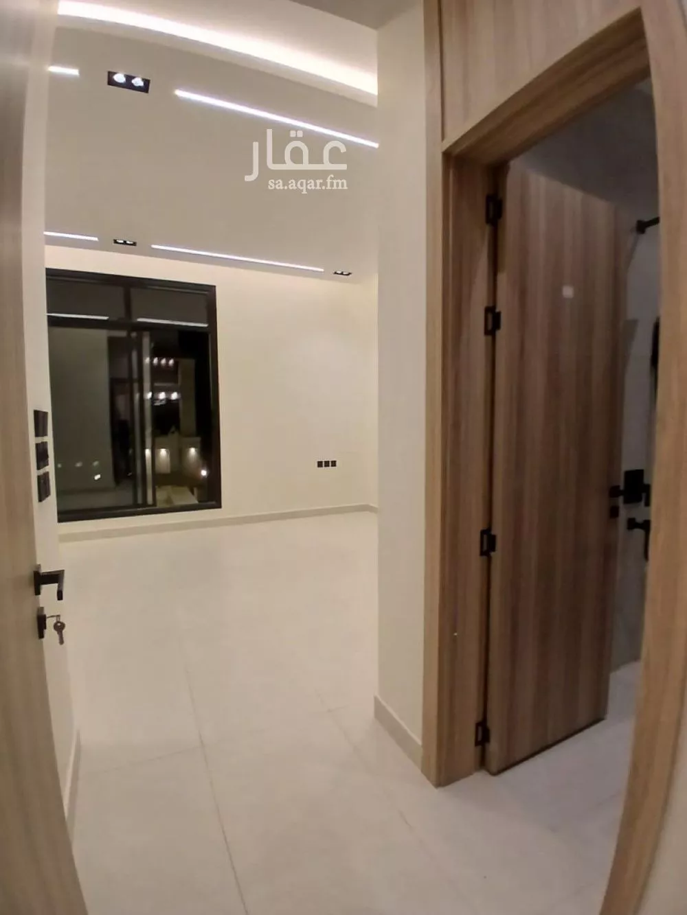 فيلا 6 غرف في الشرق 6