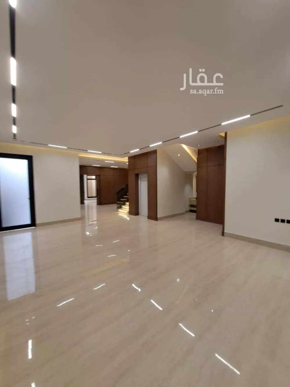 5 bedroom villa in Al Narjis 2