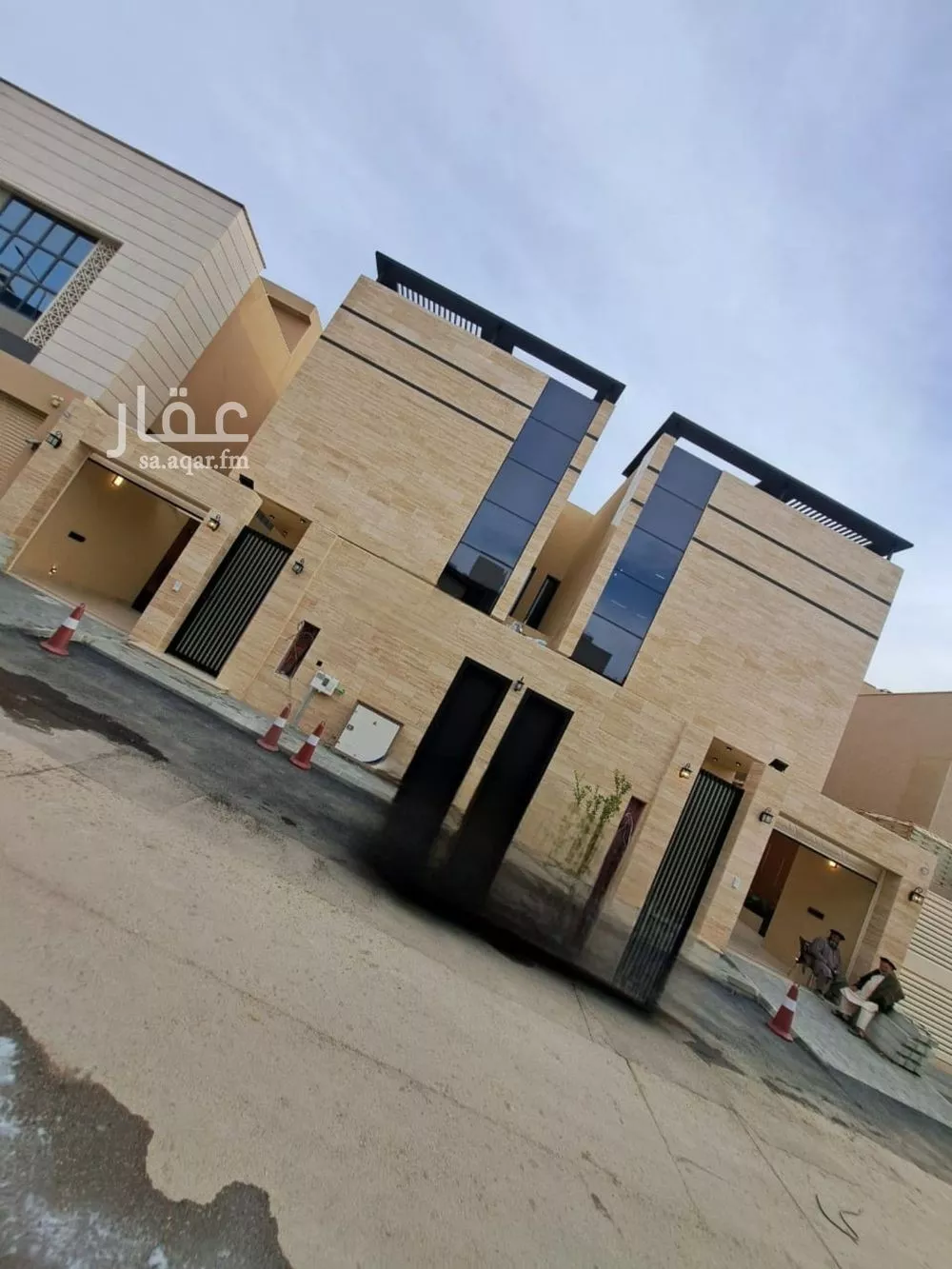5 bedroom villa in Al Narjis 7