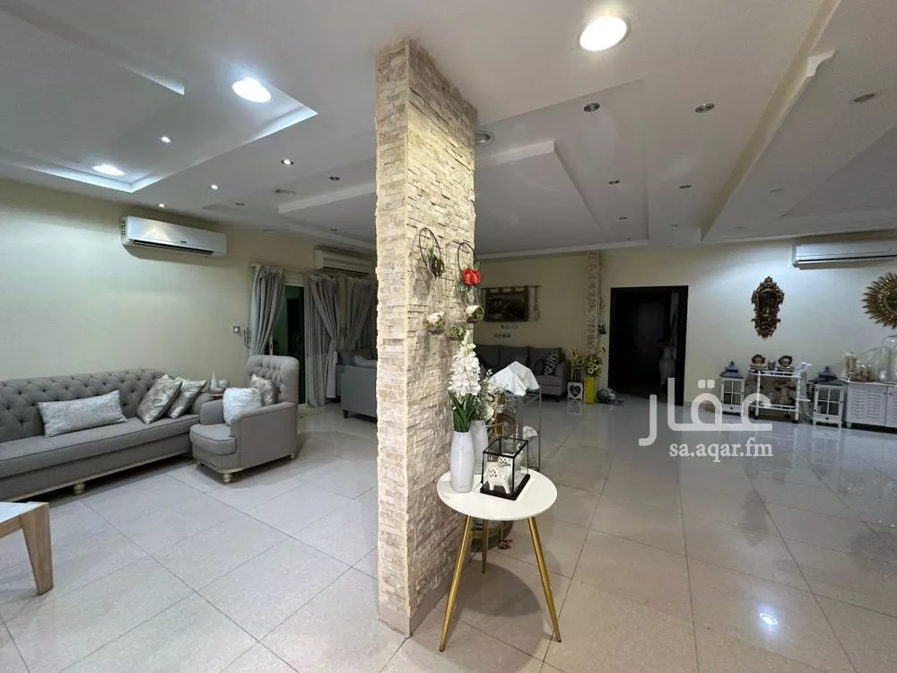 15 bedroom villa in Al Hazm 15
