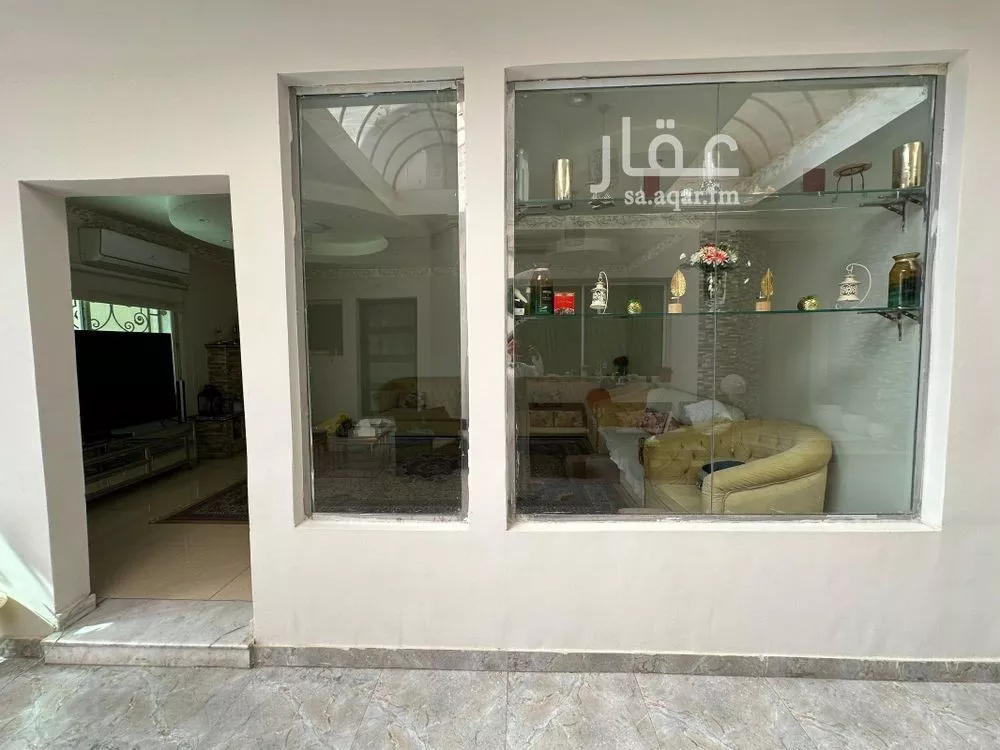 15 bedroom villa in Al Hazm 16