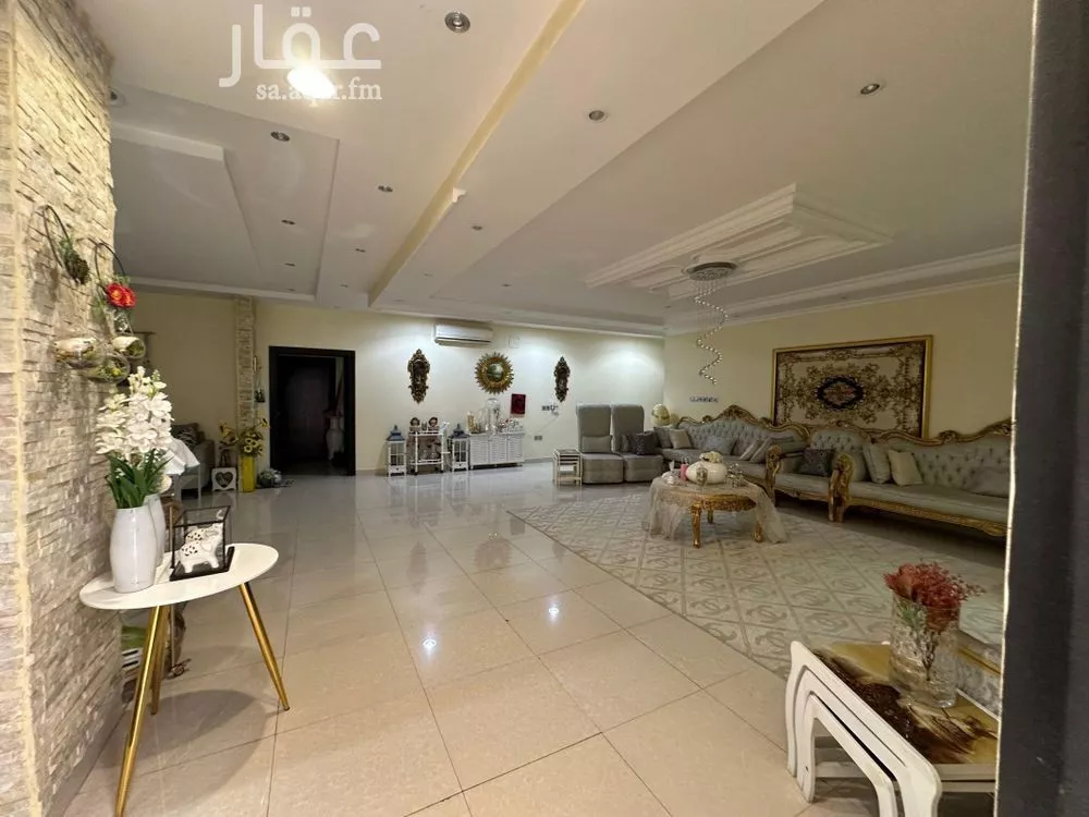 15 bedroom villa in Al Hazm 4