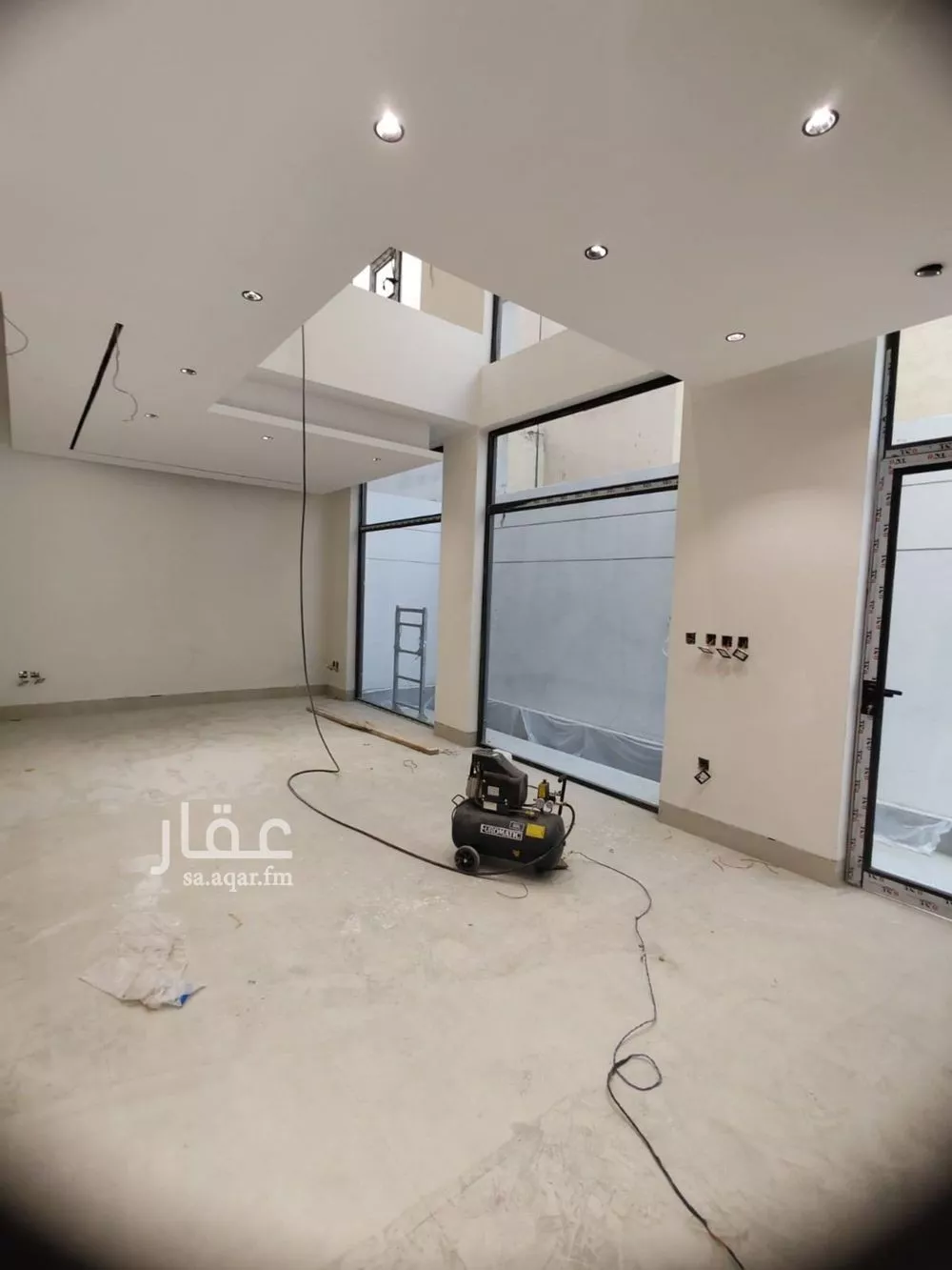 5 bedroom villa in Al Aridh 10