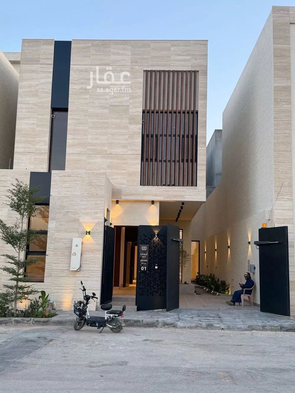 6 bedroom villa in Al Mahdiyyah 3