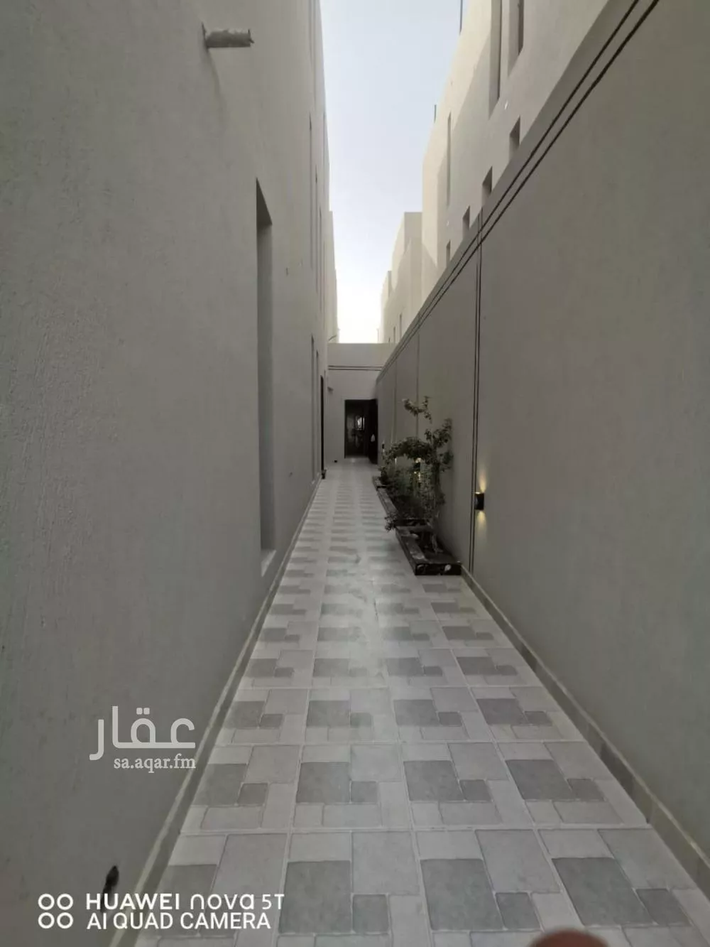 5 bedroom villa in Ash Sharq 10