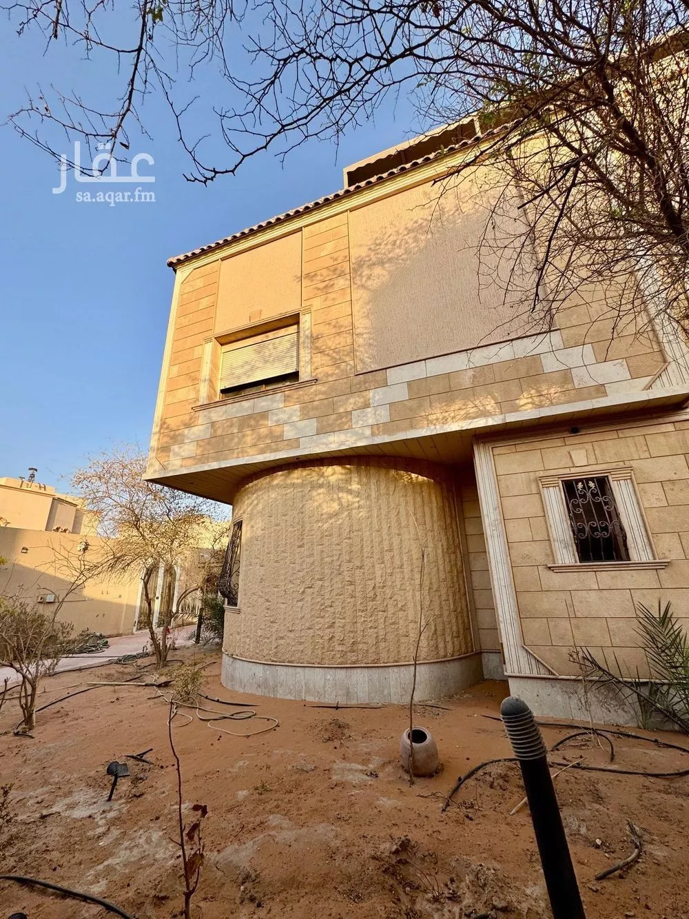 فيلا 9 غرف في ظهرة البديعة 4