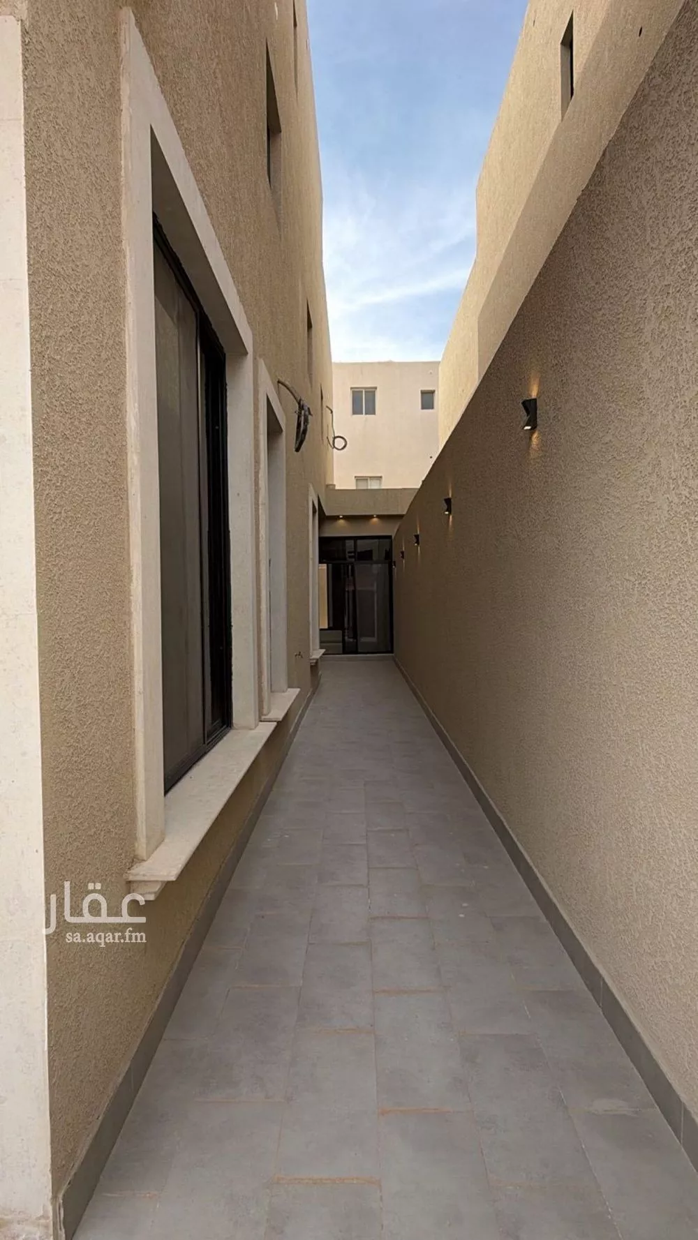 فيلا 4 غرف في الرمال 3
