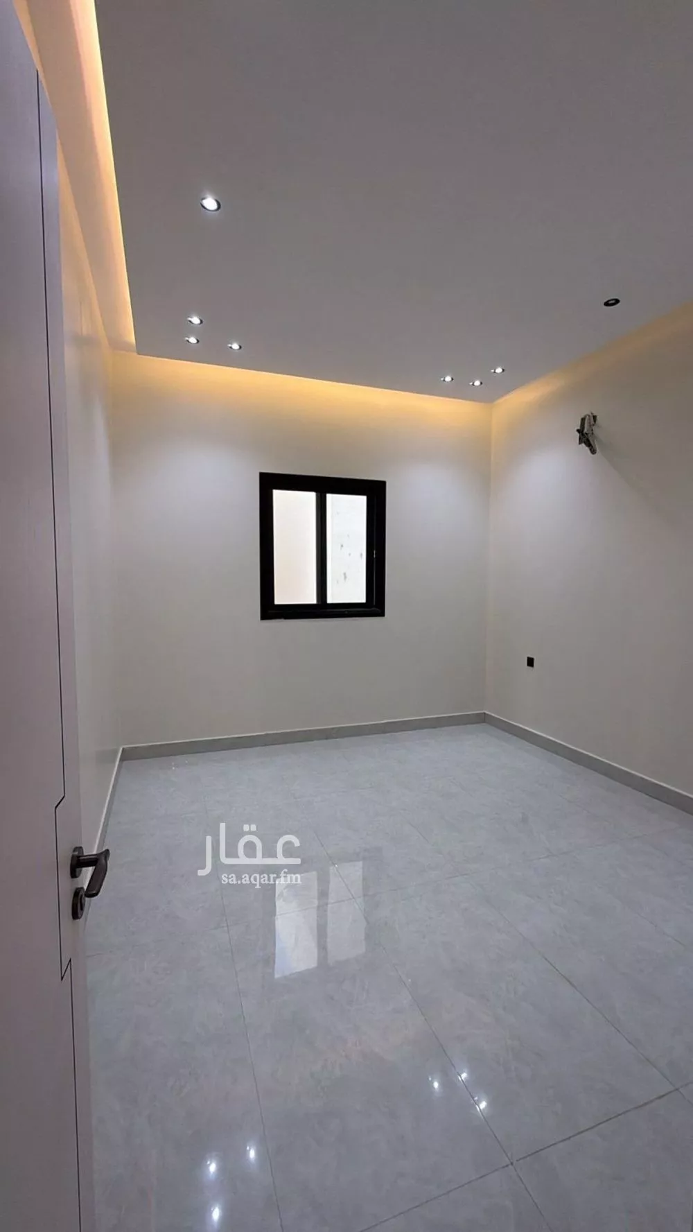 فيلا 4 غرف في الرمال 25