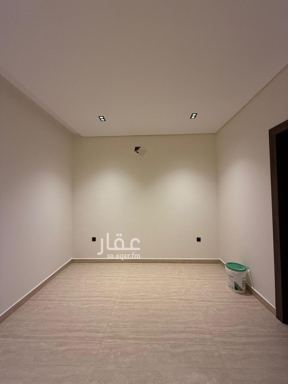 4 bedroom villa in As Suwaidi Al Gharabi, Riyadh 9