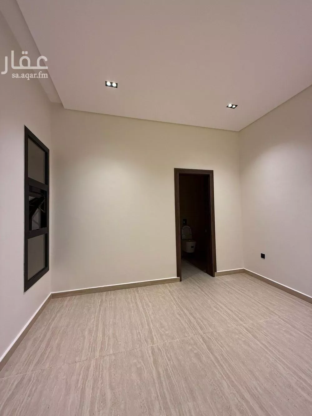 فيلا 4 غرف في السويدي الغربي 11
