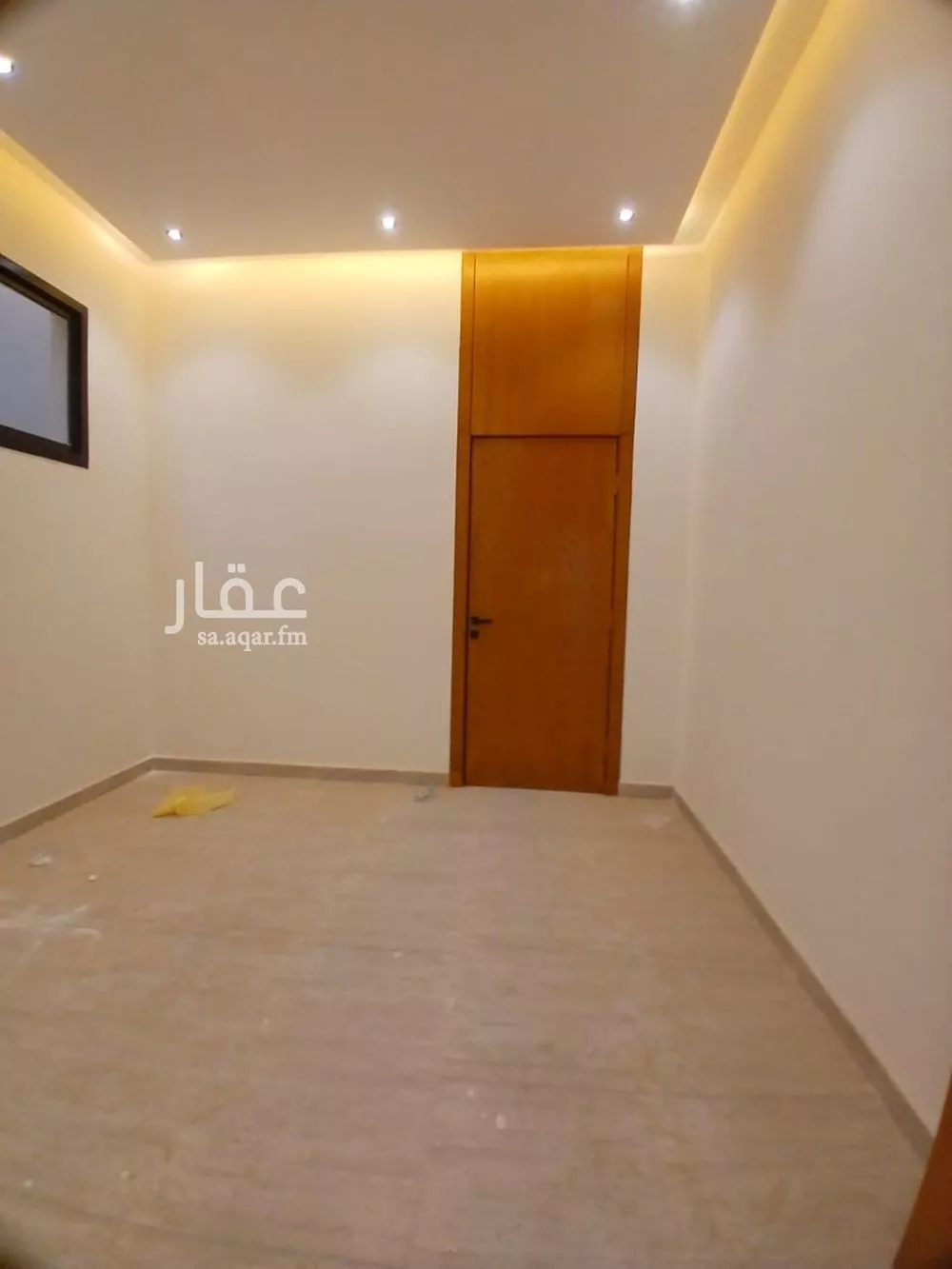 فيلا 5 غرف في عكاظ 15