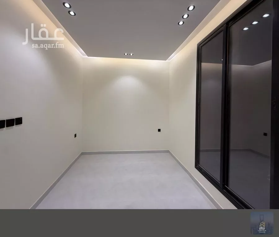 7 bedroom duplex in Al Janadriyah 25
